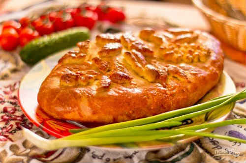 Кулебяка з мясом — рецепти з листкового і дріжджового тіста в духовці