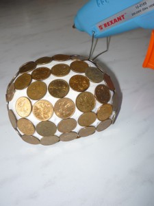 Виріб із монет «Екскаватор»