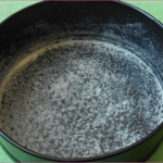 Манник на кефірі: класичний і простий рецепт лепешняку, з покроковими фото