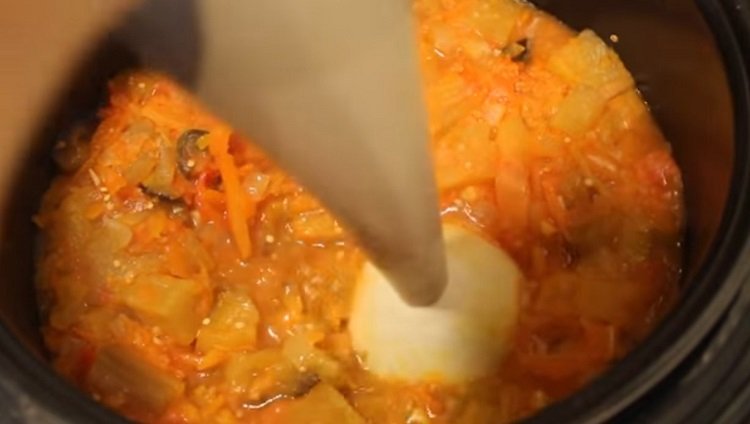 Ікра з баклажанів на зиму – пальчики оближеш! Ікра з баклажанів на зиму – пальчики оближеш!