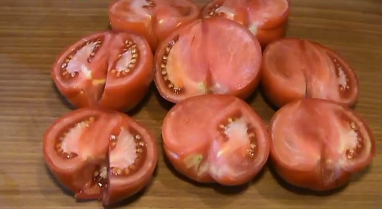 Лечо з болгарського перцю з помідорами на зиму. Пальчики оближеш!