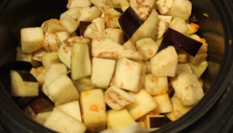 Ікра з баклажанів на зиму – пальчики оближеш! Ікра з баклажанів на зиму – пальчики оближеш!