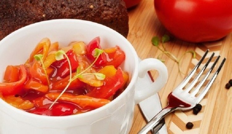 Лечо з болгарського перцю з помідорами на зиму. Пальчики оближеш!