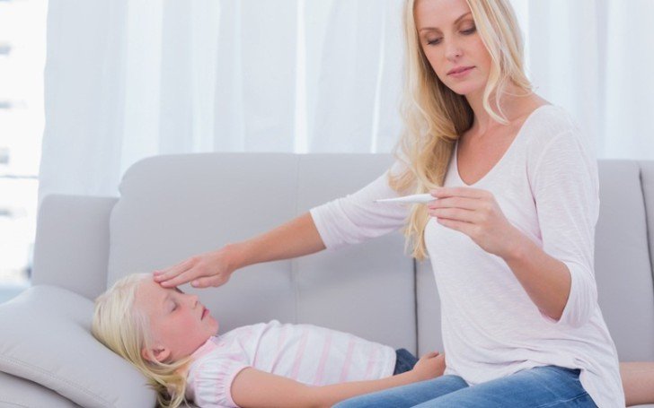 Симптоми укусу кліща у дитини: перші ознаки з фото, невідкладна допомога та профілактика