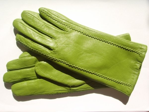Як прати рукавички з натуральної шкіри?