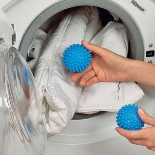 Які засоби підійдуть для прання пуховика в машинці