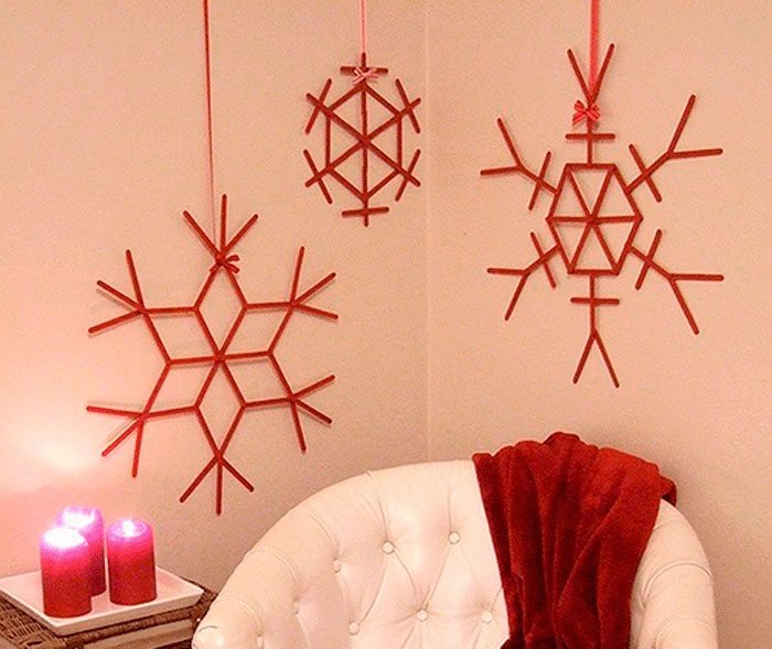 Як прикрасити будинок на Новий рік своїми рукаим, ідеї з фото