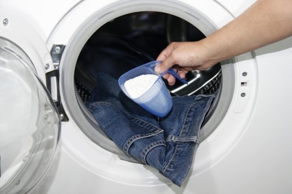 Як правильно прати джинси?
