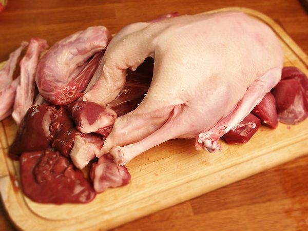 Мясо гусака: корисні властивості, протипоказання, як вибрати тушку
