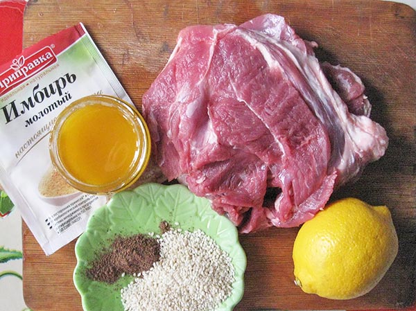 Запечена яловичина у фользі: рецепт приготування