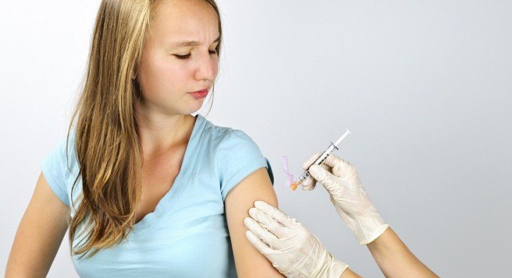 Щеплення від вірусу папіломи людини — аргументи за і проти вакцинації дитини