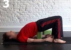 Йога при болях у спині 10 вправ від болю для початківців