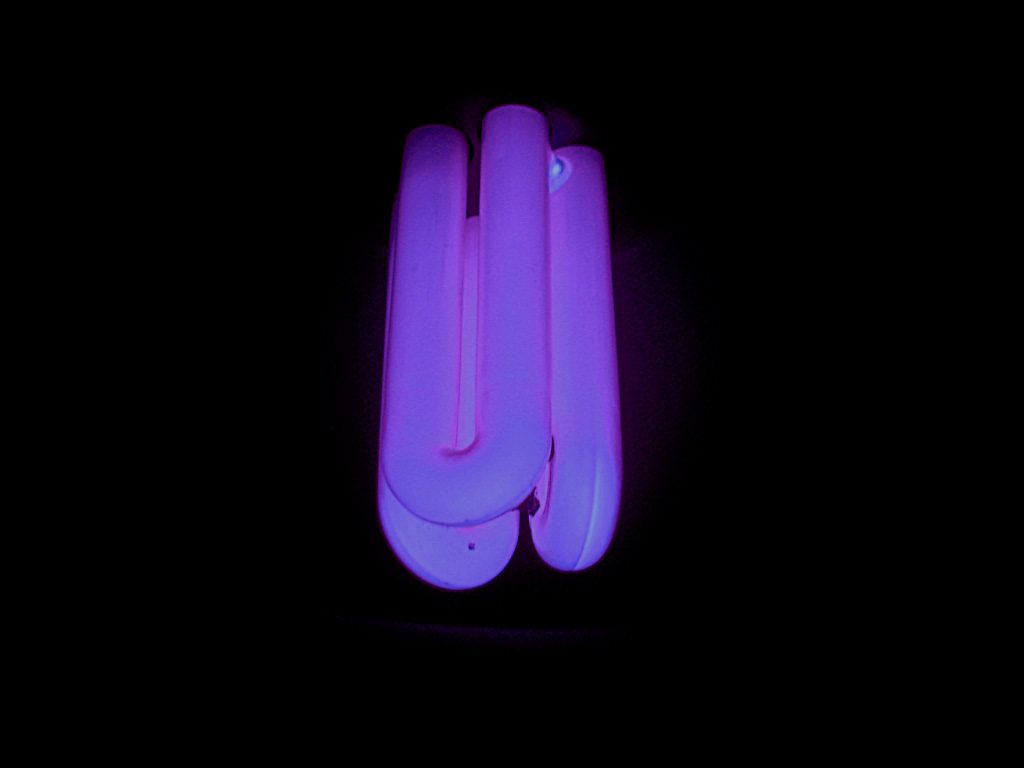 Бактерицидні ультрафіолетові лампи для побутового застосування