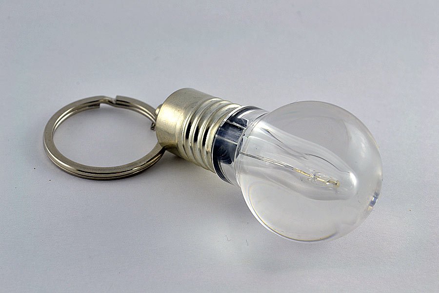 Флешка лампочка – корисний і стильний аксесуар