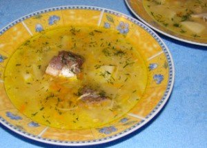 Суп з рибних консервів