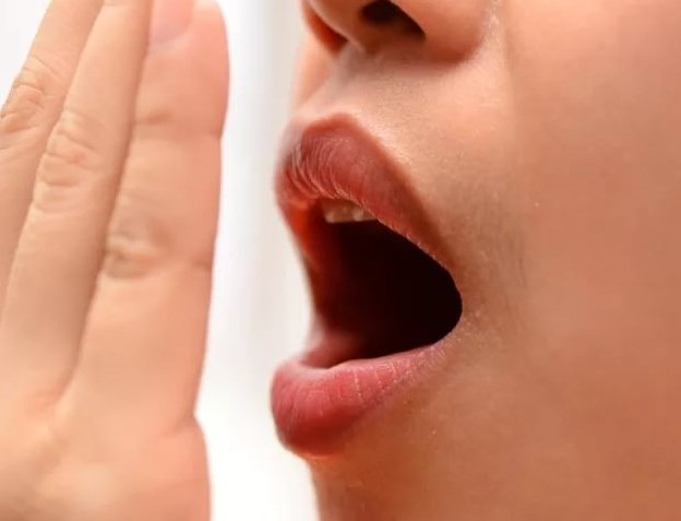 Як боротися з неприємним запахом з рота: частий запах з рота