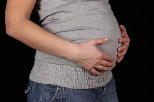 Чи може при вагітності боліти низ живота Часто болить низ