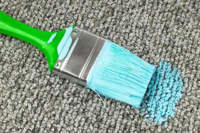 Як і чим можна пофарбувати килим з вовни і нейлону в домашніх умовах? – спеціальна фарба і народні засоби