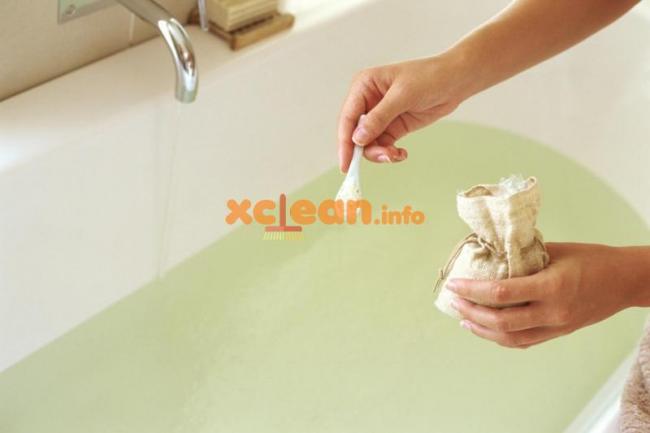Очищаємо від нальоту та іржі ванну (чавунну, акрилову) в домашніх умовах; народні засоби