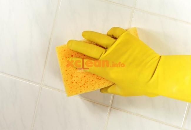 Як і чим краще мити стіни і підлога з кахельної плитки у ванній, щоб вони блищали? – народні та спеціальні миючі засоби