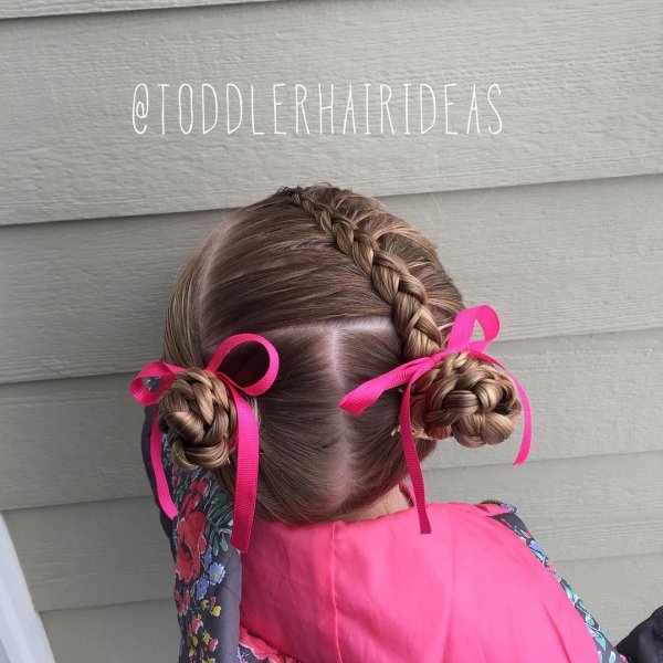 Гарні ідеї зачіски для дівчаток в садок – повсякденні і святкові варіанти