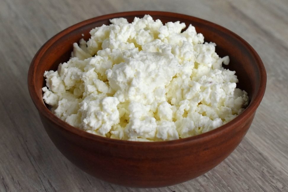 Сирники із сиру на сковороді: ТОП 10 кращих покрокових рецептів з ФОТО