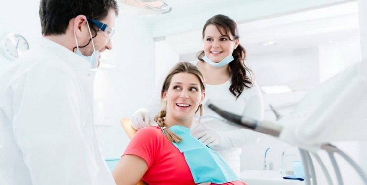 Лікування зубів при вагітності: що робити, якщо проблеми з зубами