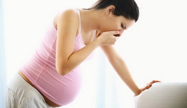 Отруєння при вагітності: що робити