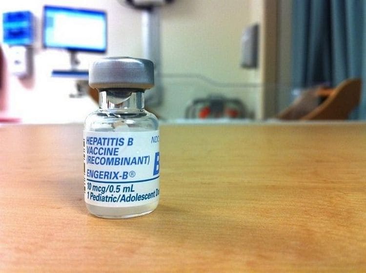 Вакцина Енджерікс: від чого вона, інструкція