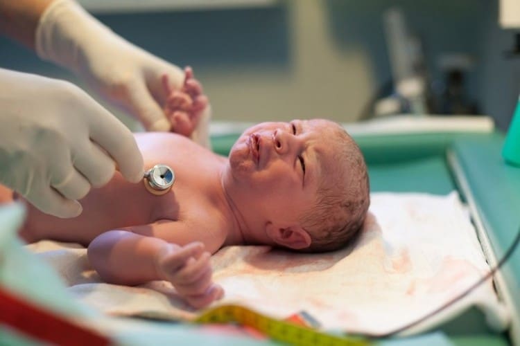 Норми надбавки у вазі у новонароджених за місяцями
