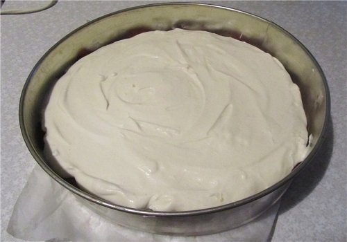 Бісквітний торт полуниця з вершками домашній рецепт з фото покроково