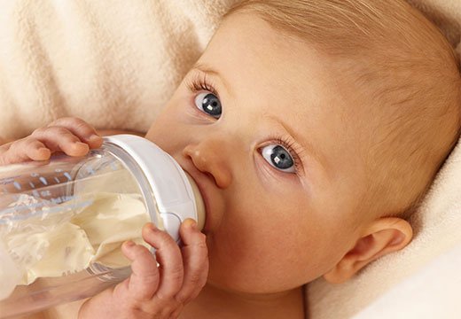 Що можна їсти дитині при діареї: огляд продуктів і меню на тиждень