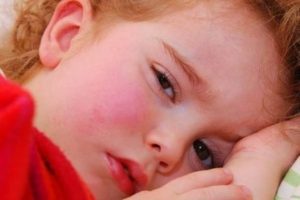 Гіпертермічний синдром у дитини: невідкладні дії при високій температурі