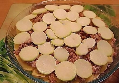 Картопляна піца в духовці рецепт з фото покроково без тесту
