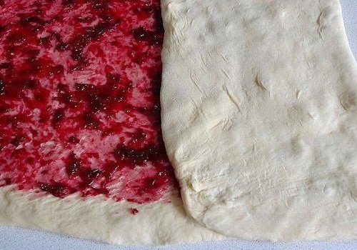 Журавлинні віночки з дріжджового тіста покроковий рецепт з фото