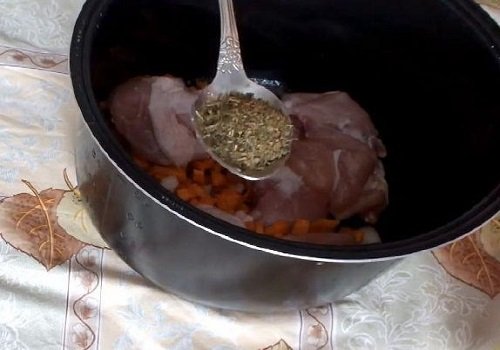 Кукурудзяна каша з куркою в мультиварці рецепт з фото покроково