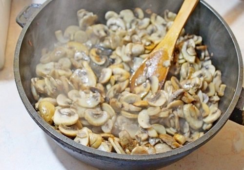 Мясо по французьки рецепт з грибами з фото покроково в домашніх умовах в духовці