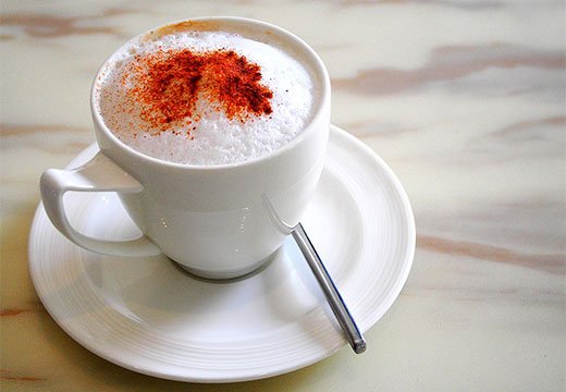 Причини діареї після кави, з якими продуктами краще не поєднувати