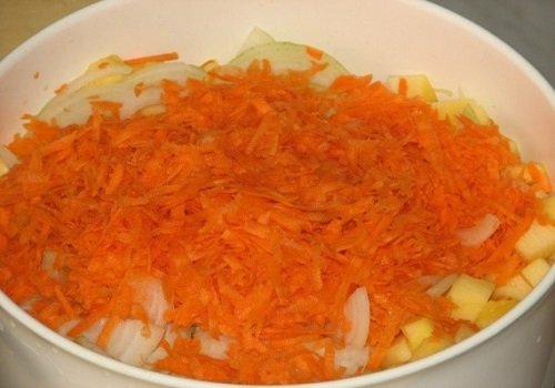 Салат з кабачків і моркви на зиму без стерилізації в банках покроковий рецепт з фото