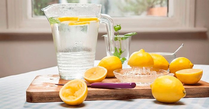 Вода з лимоном натщесерце: користь і шкода, як зробити лимонну воду, як пити