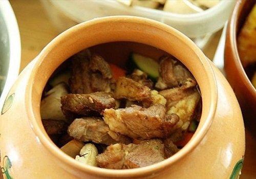 Печеня з баранини з овочами в горщиках в духовці рецепт з фото покроково