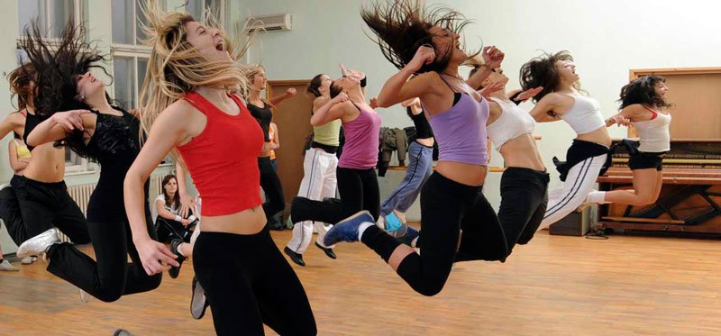 Зумба фітнес: що це таке та в чому користь танців зумба для схуднення