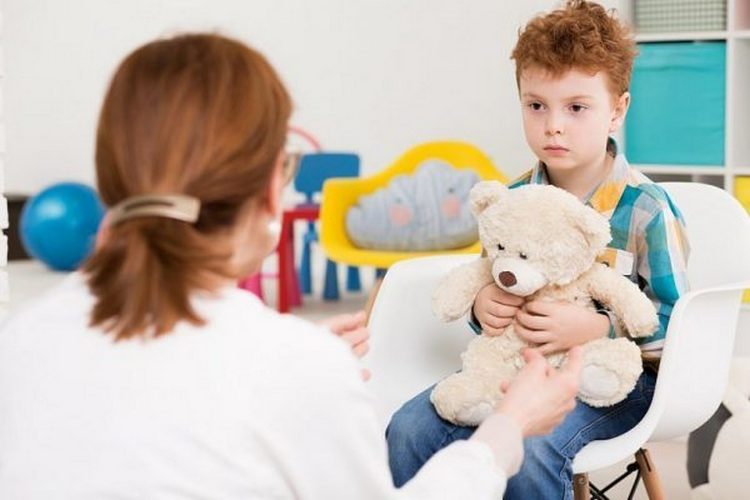 Аутизм у дітей: ознаки та діагностика