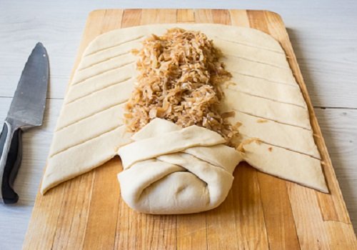 Дріжджовий пиріг з капустою рецепт з фото покроково в духовці
