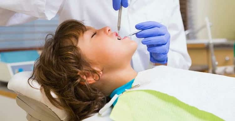 Лікування зубів під наркозом у дітей