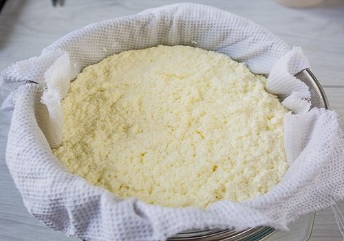 Ніжний домашній сир з молока і сметани рецепт з фото в домашніх умовах