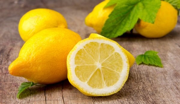 Як лимон впливає на тиск — підвищує або знижує його