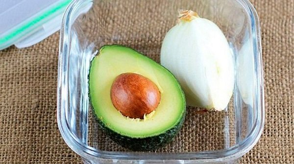 Як правильно їсти авокадо