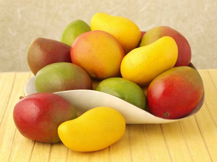 Які корисні вітаміни містяться в манго