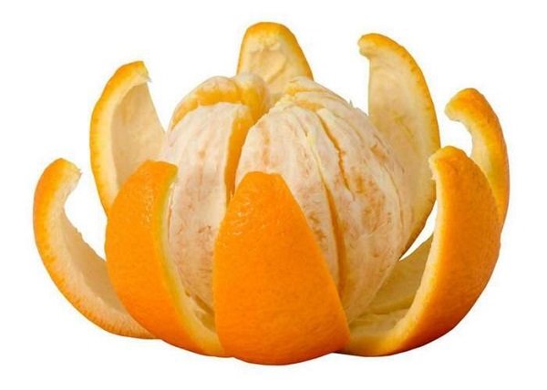 Які вітаміни містяться в апельсині і чим корисний фрукт